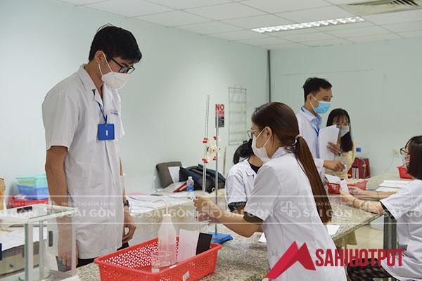 hoc-cao-dang-duoc-lien-thong-len-dai-hoc-may-nam